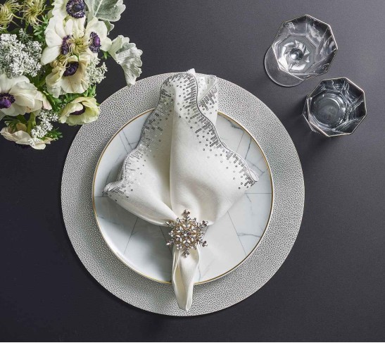 Sequin Spray Napkin in White & Silver, Set of 4