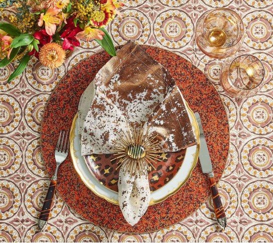 Metafoil Napkin in White & Bronze, Set of 4