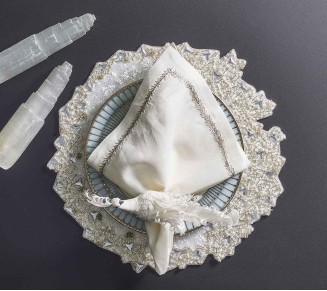 Jardin Napkin in White & Silver, Set of 4