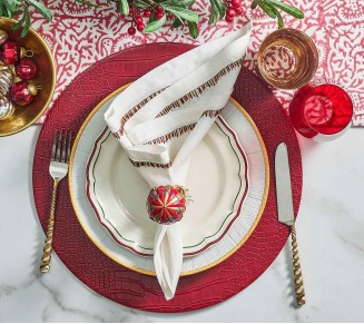 Filament Napkin in White & Red & Green, Set of 4