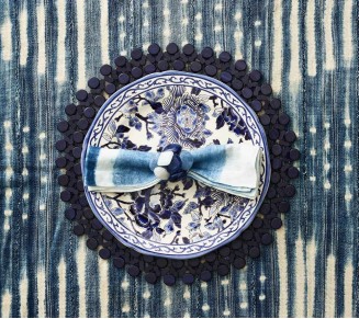 Round Bamboo Placemat in Navy Blue, Set of 4