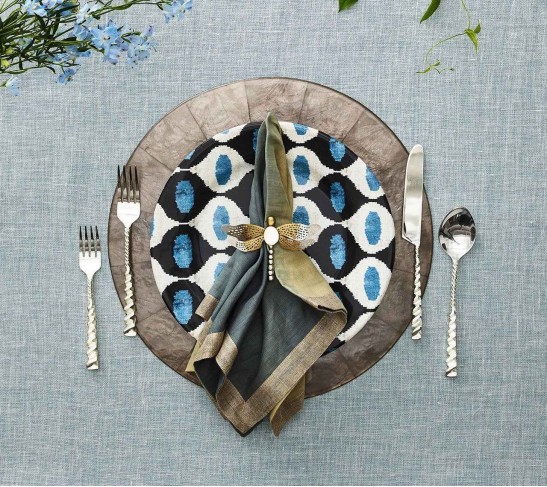 Round Capiz Placemat in Gray, Set of 4