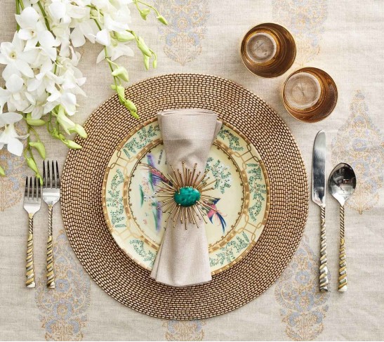 Flare Napkin Ring in Gold & Emerald, Set of 4