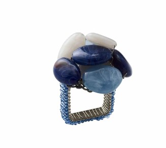 Sea Stone Napkin Ring in Navy, Set of 4