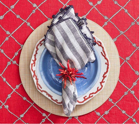 Amalfi Napkin Ring in Coral, Set of 4 in a Gift Box