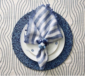 Linea Napkin in White & Blue, Set of 4