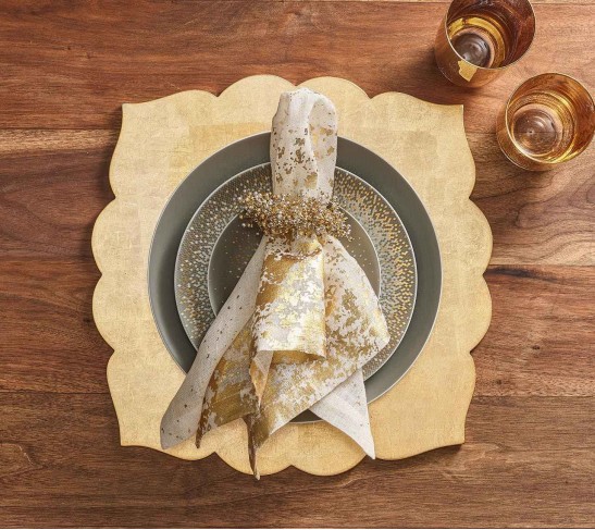 Metafoil Napkin in White & Gold , Set of 4