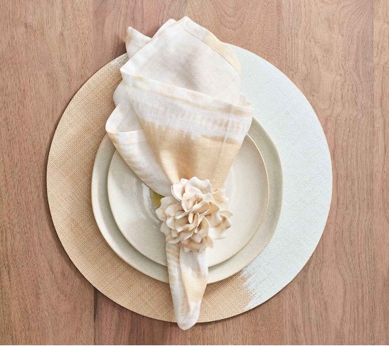 Dahlia Napkin Ring in Ivory, Set of 4