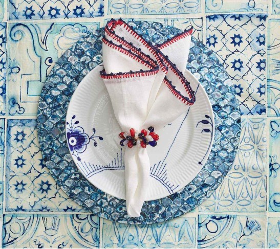 Camellia Placemat in Navy, Set of 4