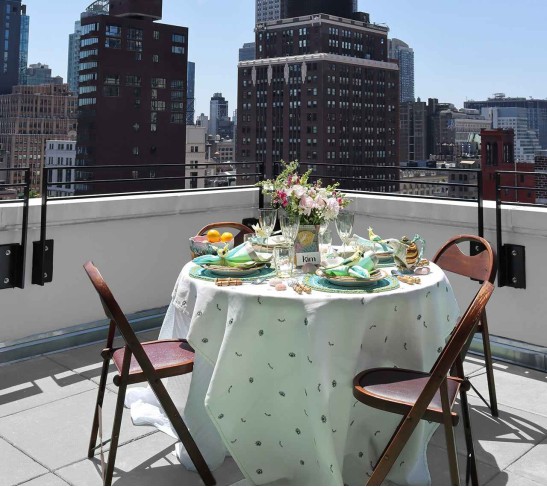 Bohemia Tablecloth in White & Seafoam