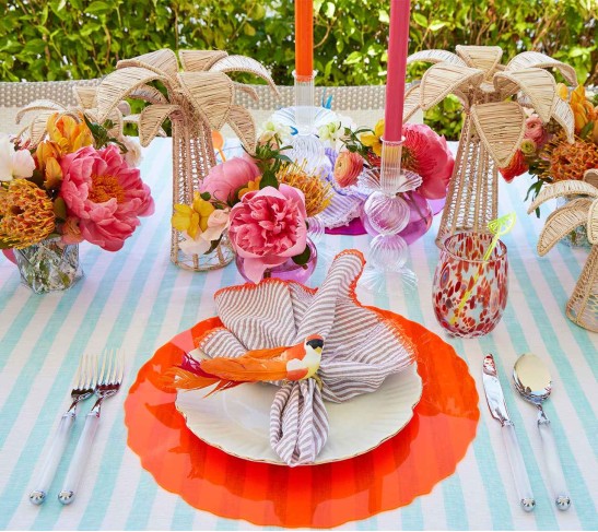 Linea Tablecloth in White & Seafoam