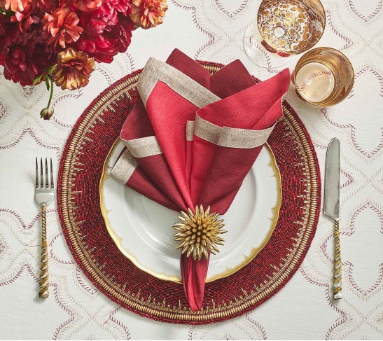 Enamor Placemat in Red & Gold, Set of 4