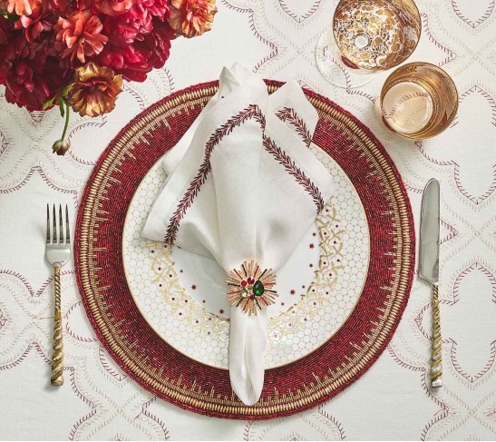 Enamor Placemat in Red & Gold, Set of 4