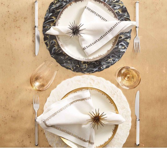 Marbled Placemat in White & Gold, Set of 4
