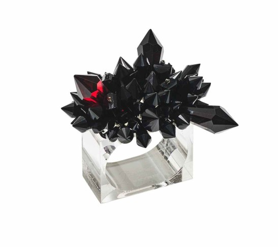 Zénith Napkin Rings in Black, Set of 4 in a Gift Box