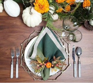 Wood Grain 5-Piece Place Setting in Gray & Silver