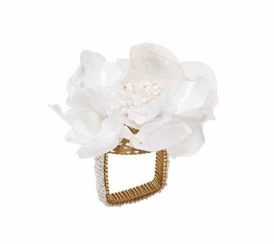 Gardenia Napkin Ring in White, Set of 4