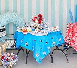 Flores Tablecloth in Turquoise & Navy