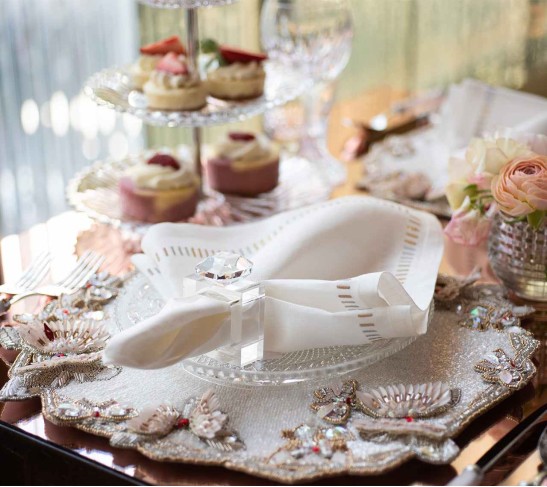 Diamant Butterflies Placemat in White & Blush, Set of 2 in a Gift Box
