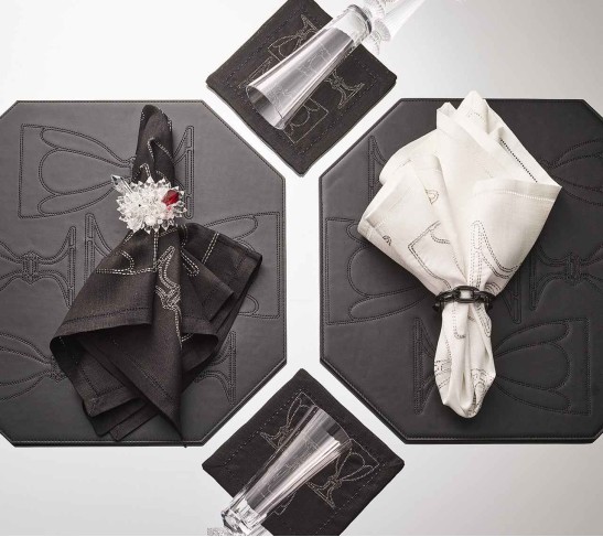 Harcourt Napkin in Black & Gunmetal, Set of 4 in a Gift Box