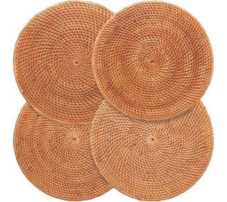 4-Pack Rattan Placemats - 13-inch Round Placemats (Honey Brown) - Woven Place Mats, Round Table Mats - Wicker Chargers for Dinner Plates, Plate Chargers Boho - Rattan Decor, Kitchen Table Decor
