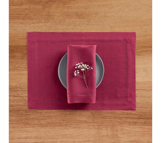 100% Pure Linen Dinner Napkins and Tablecloth Combo - Beet, Linen Cloth Fabric Napkins 20 x 20 Inch, Set of 4 and Tablecloth 60 x 120 Inch - Classic Hemstitch